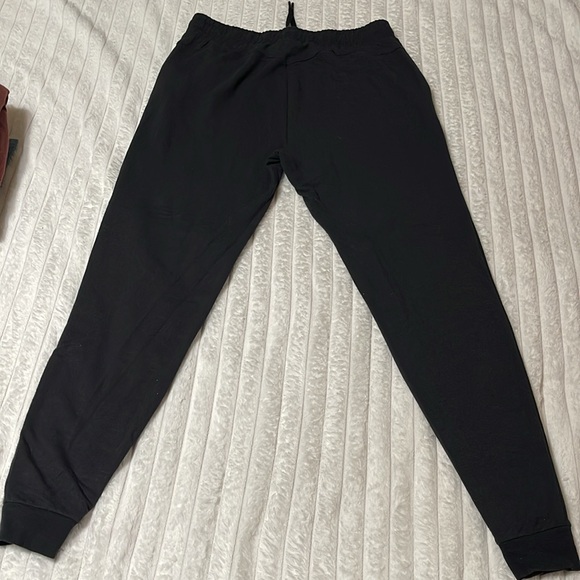 Gymshark Jogger | Size Large - Picture 10 of 11